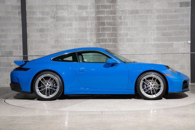 2025 Porsche 911 Carrera Coupe - 23008557 - 1