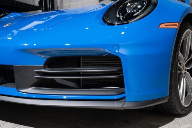 2025 Porsche 911 Carrera Coupe - 23008557 - 38