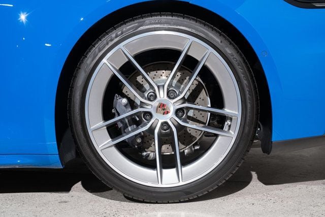 2025 Porsche 911 Carrera Coupe - 23008557 - 51
