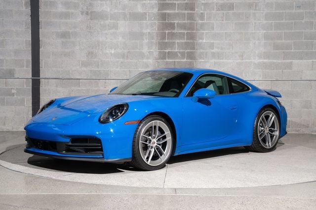 2025 Porsche 911 Carrera Coupe - 23008557 - 6