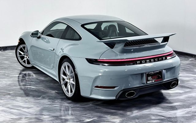 2025 Porsche 911 Carrera Coupe - 23028428 - 11