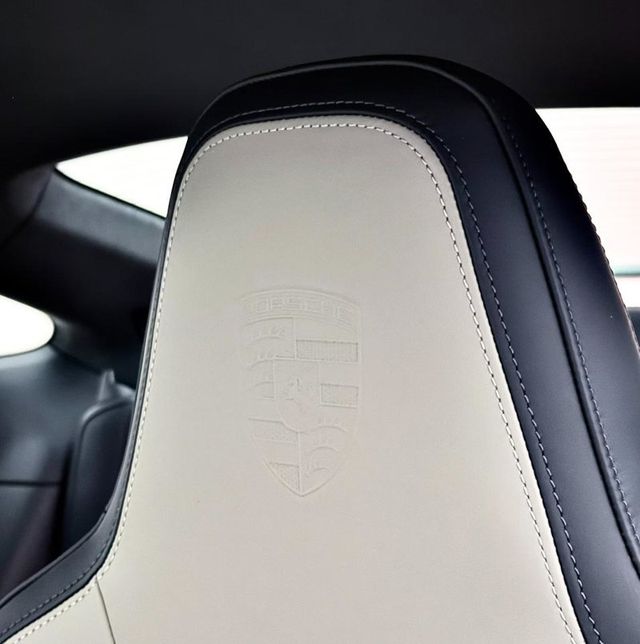 2025 Porsche 911 Carrera Coupe - 23028428 - 24
