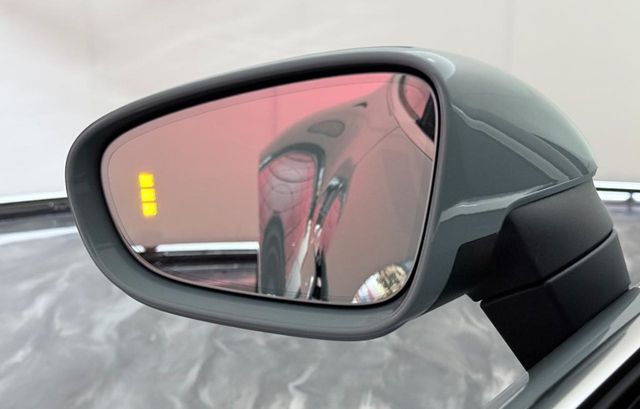 2025 Porsche 911 Carrera Coupe - 23028428 - 48