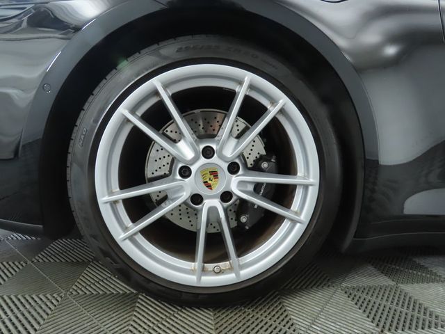 2025 Porsche 911 Carrera Coupe - 22934929 - 30