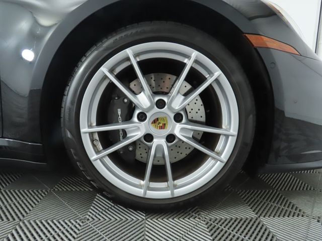 2025 Porsche 911 Carrera Coupe - 22934929 - 31