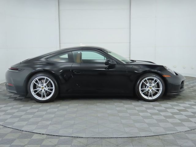 2025 Porsche 911 Carrera Coupe - 22934929 - 3