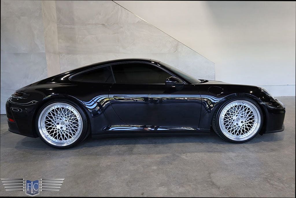 2025 Porsche 911 Carrera Coupe - 22762310 - 2