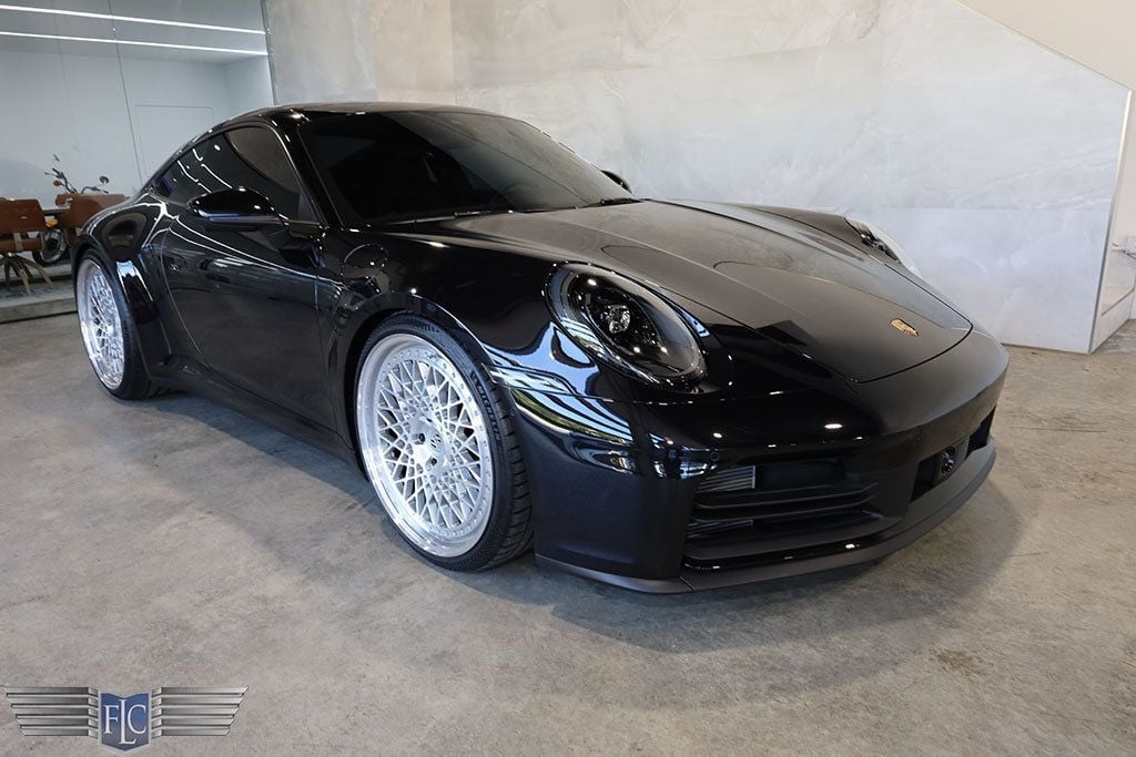 2025 Porsche 911 Carrera Coupe - 22762310 - 44