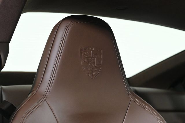 2025 Porsche 911 Carrera GTS - 22914125 - 23