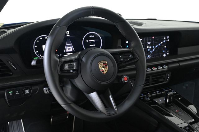 2025 Porsche 911 Carrera GTS - 22914479 - 11