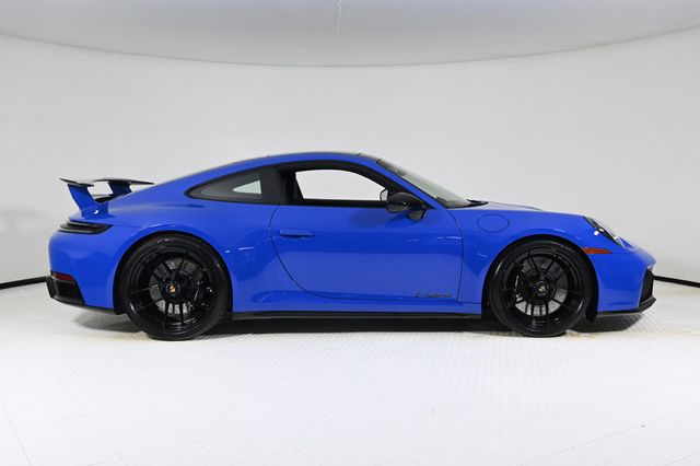 2025 Porsche 911 Carrera GTS - 22914479 - 7