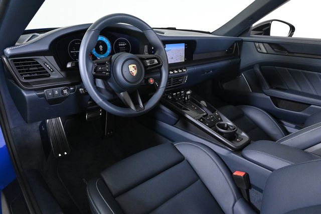 2025 Porsche 911 Carrera GTS - 22968803 - 10