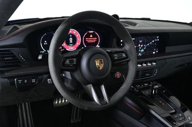 2025 Porsche 911 Carrera GTS - 22991640 - 12