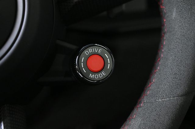 2025 Porsche 911 Carrera GTS - 22991640 - 23