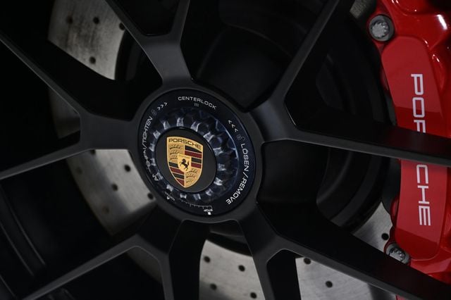 2025 Porsche 911 Carrera GTS - 22991640 - 27