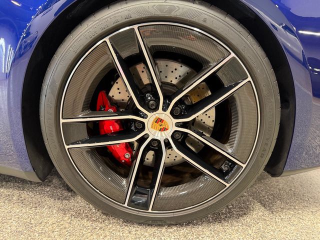 2025 Porsche 911 Carrera GTS Cabriolet - 23000079 - 67