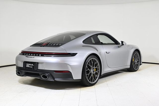 2025 Porsche 911 Carrera S - 22908437 - 6
