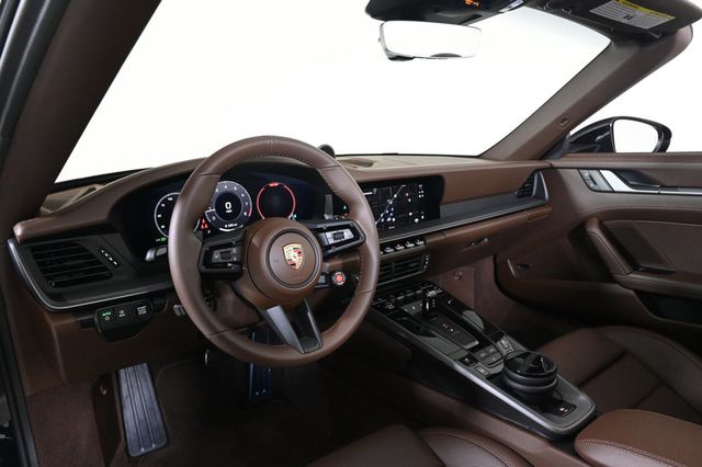2025 Porsche 911 Carrera S - 22986160 - 11