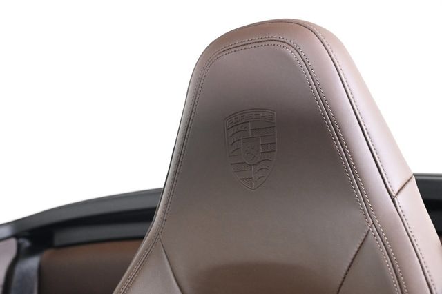 2025 Porsche 911 Carrera S - 22986160 - 19