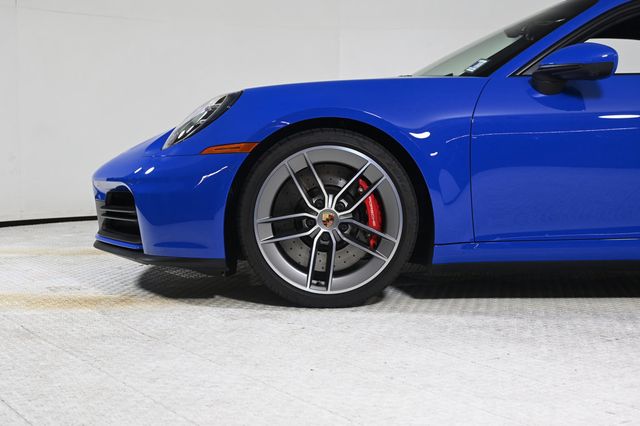 2025 Porsche 911 Carrera S - 22986420 - 24