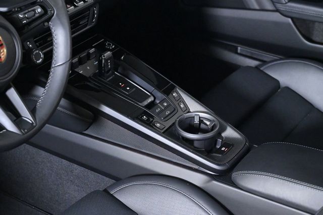 2025 Porsche 911 Carrera S - 23013095 - 14