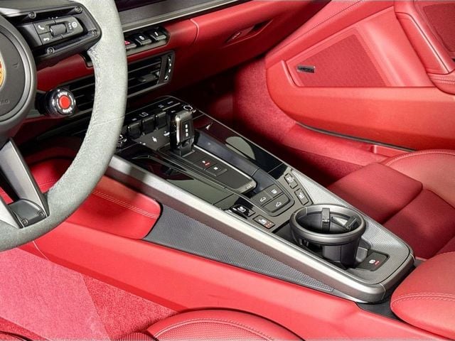 2025 Porsche 911 Carrera S - 23038336 - 15