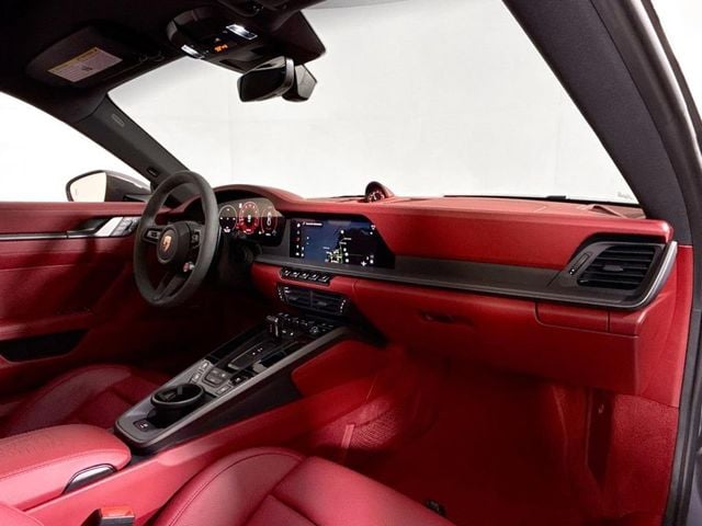 2025 Porsche 911 Carrera S - 23038336 - 16
