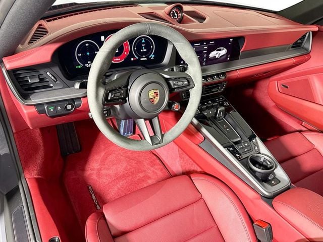 2025 Porsche 911 Carrera S - 23038336 - 3