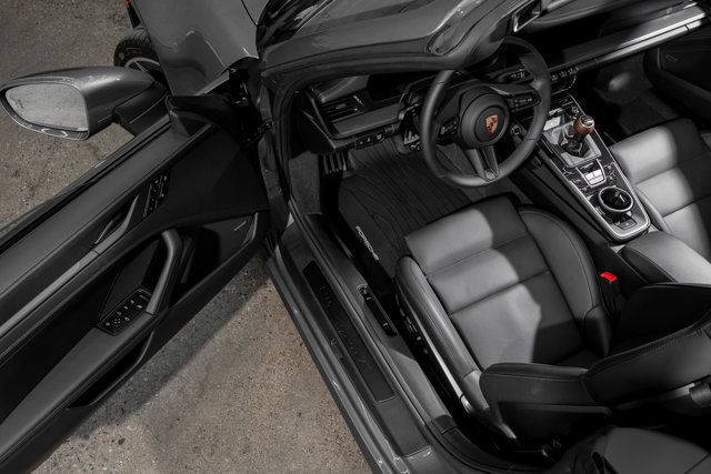 2025 Porsche 911 Carrera T Cabriolet - 22925987 - 25