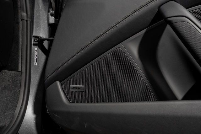 2025 Porsche 911 Carrera T Cabriolet - 22925987 - 39