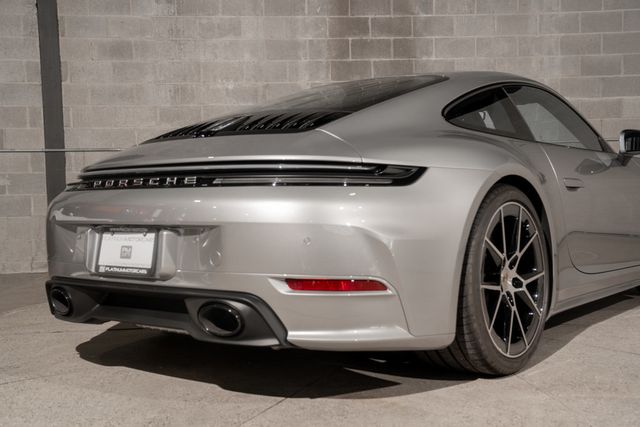 2025 Porsche 911 Carrera T Coupe - 23071641 - 39