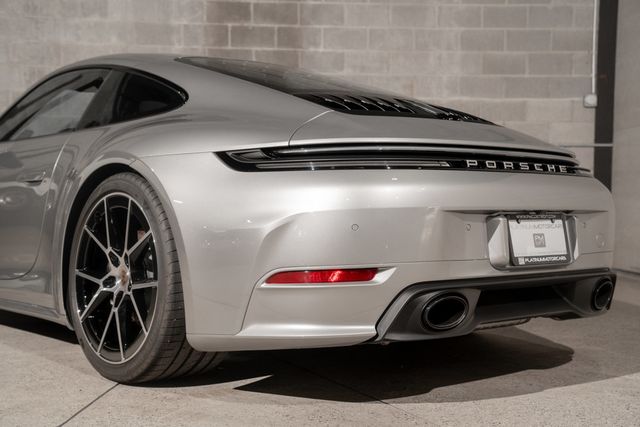 2025 Porsche 911 Carrera T Coupe - 23071641 - 40