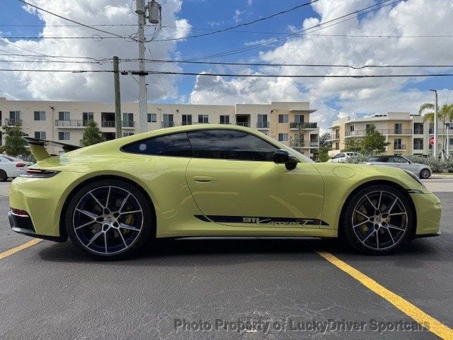 2025 Porsche 911 Carrera T Coupe - 22968546 - 11