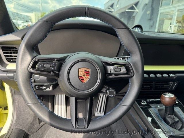 2025 Porsche 911 Carrera T Coupe - 22968546 - 18