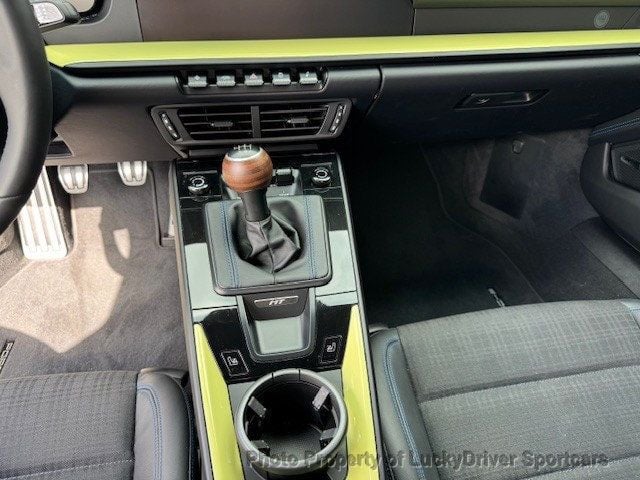 2025 Porsche 911 Carrera T Coupe - 22968546 - 22
