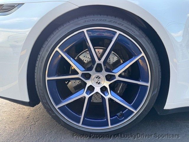 2025 Porsche 911 Carrera T Coupe - 22972422 - 14