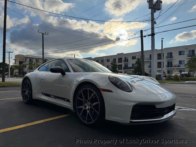 2025 Porsche 911 Carrera T Coupe - 22972422 - 1