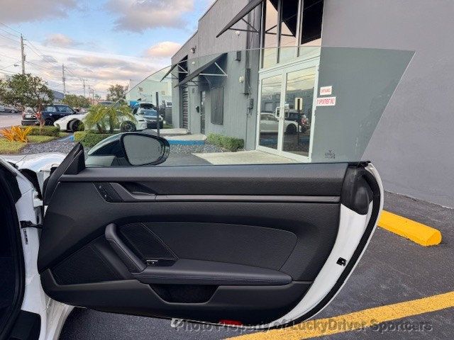 2025 Porsche 911 Carrera T Coupe - 22972422 - 19