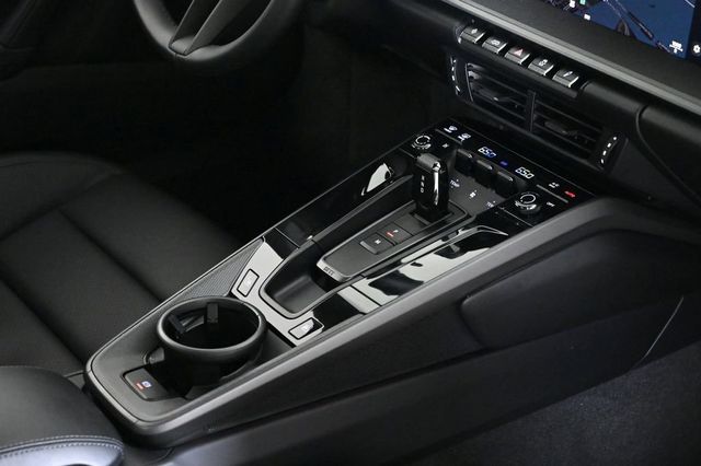 2025 Porsche 911 Carrera T Coupe - 22974556 - 24