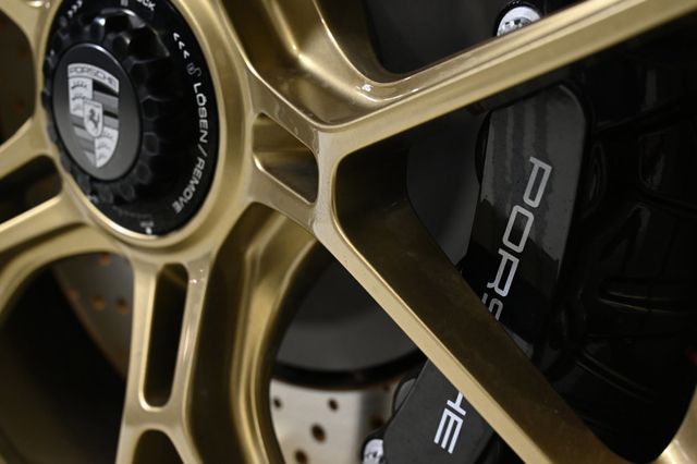 2025 Porsche 911 GT3 - 22908454 - 31