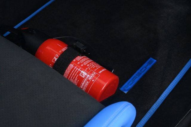 2025 Porsche 911 GT3 RS - 22989604 - 29