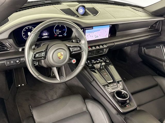 2025 Porsche 911 Targa 4 GTS - 22982915 - 4