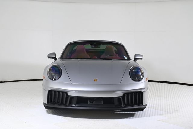 2025 Porsche 911 Targa 4 GTS - 22989386 - 9