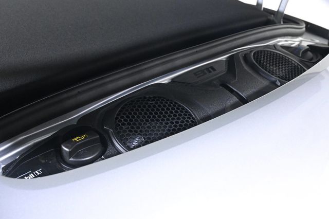 2025 Porsche 911 Targa 4 GTS - 22989386 - 26