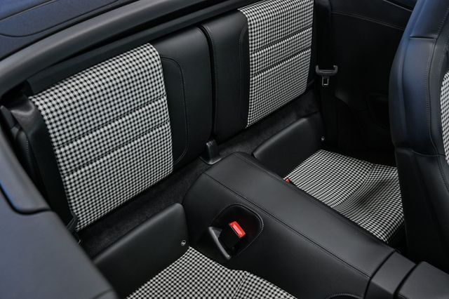 2025 Porsche 911 Turbo S Cabriolet - 22940987 - 29