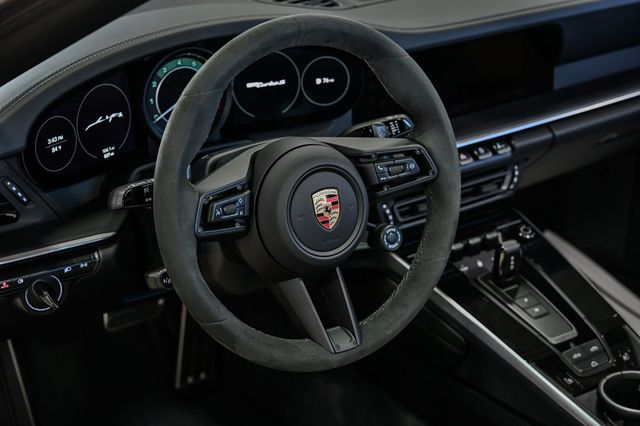 2025 Porsche 911 Turbo S Cabriolet - 22940987 - 41