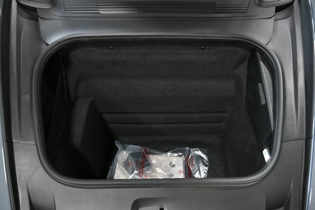 2025 Porsche 911 Turbo S Cabriolet - 22974317 - 29