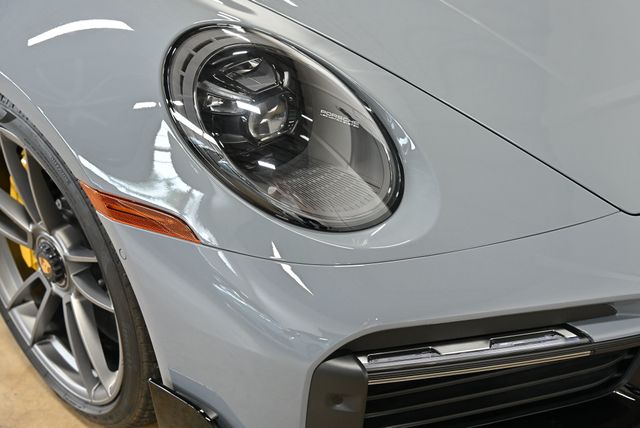 2025 Porsche 911 Turbo S Cabriolet - 22974317 - 4