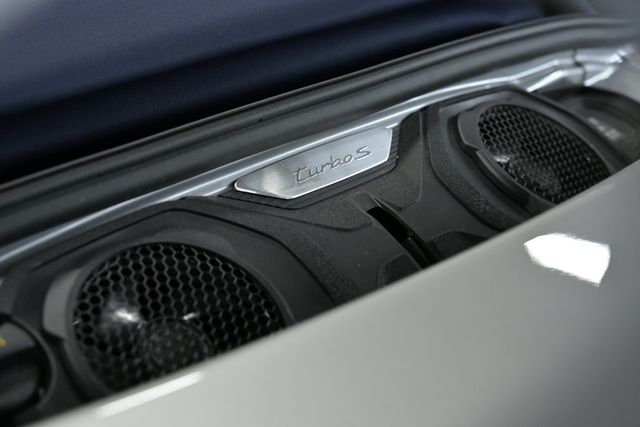 2025 Porsche 911 Turbo S Cabriolet - 23040575 - 22