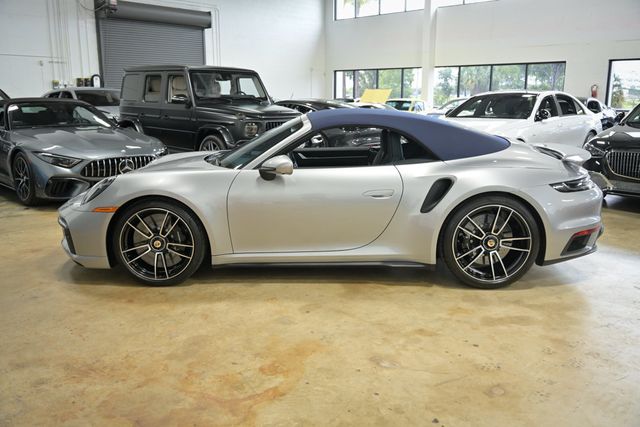 2025 Porsche 911 Turbo S Cabriolet - 23040575 - 40